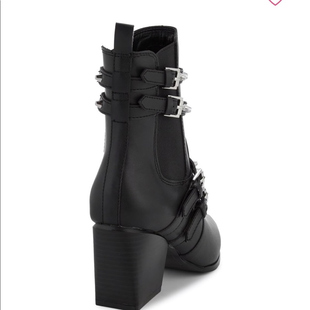 Rad4 Leather Ankle Boot. New with box